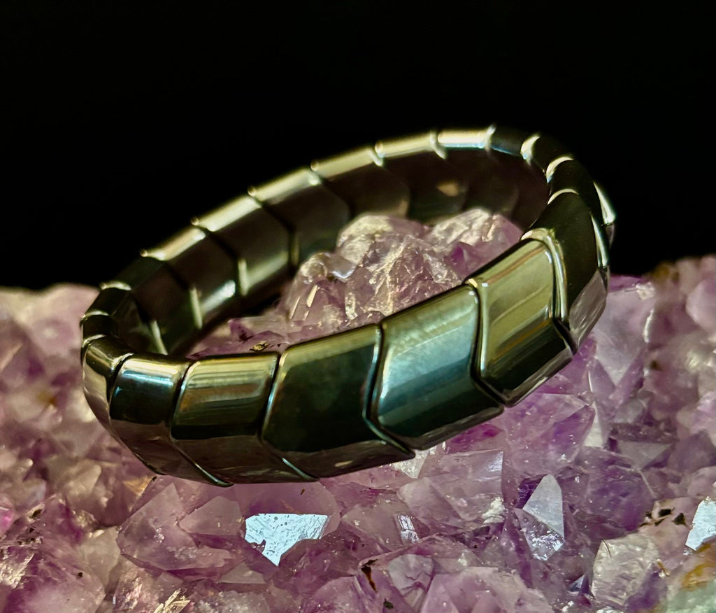 Grounded Strength Hematite Bracelet – Balance • Protection • Confidence (Medium–Large Wrists)