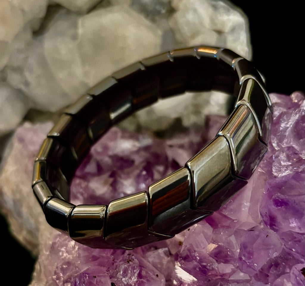Grounded Strength Hematite Bracelet – Balance • Protection • Confidence (Medium–Large Wrists)