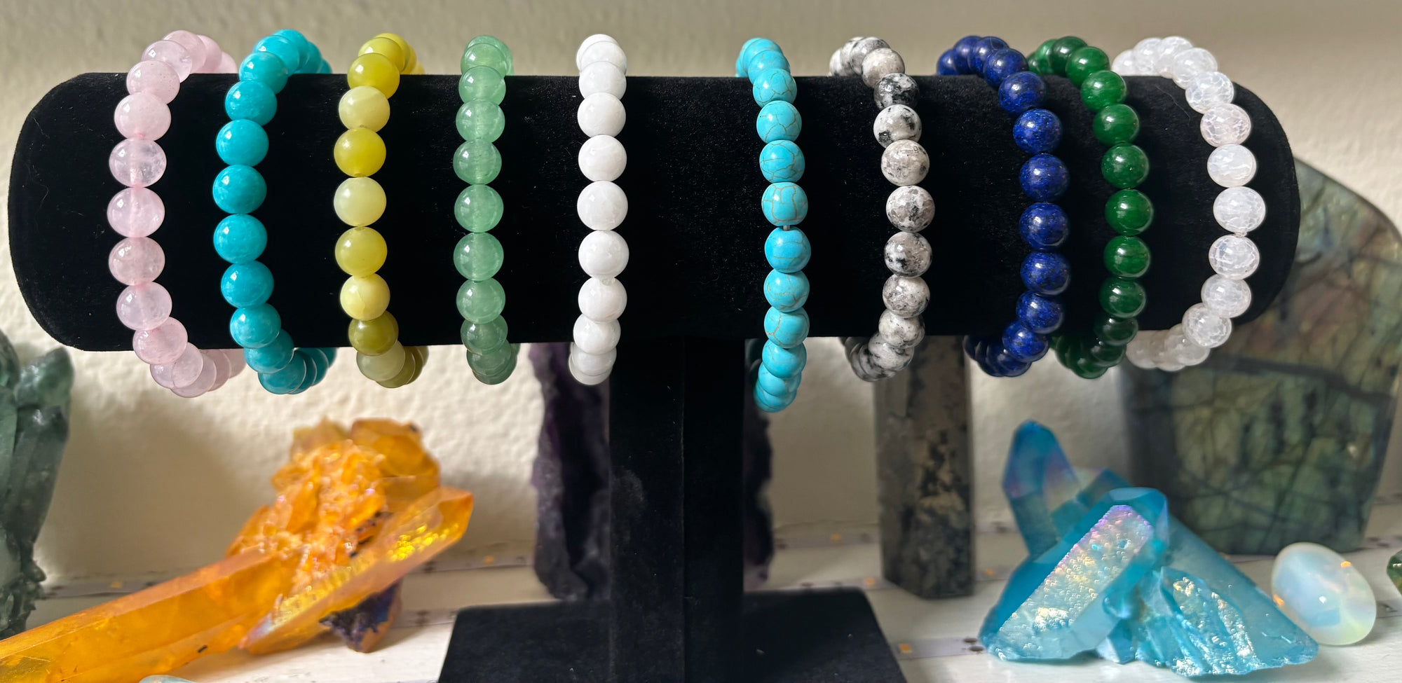 Simple Style Stackable Beaded Bracelets – Minimalist Solid Color Fashionista Jewelry (Various Colors)