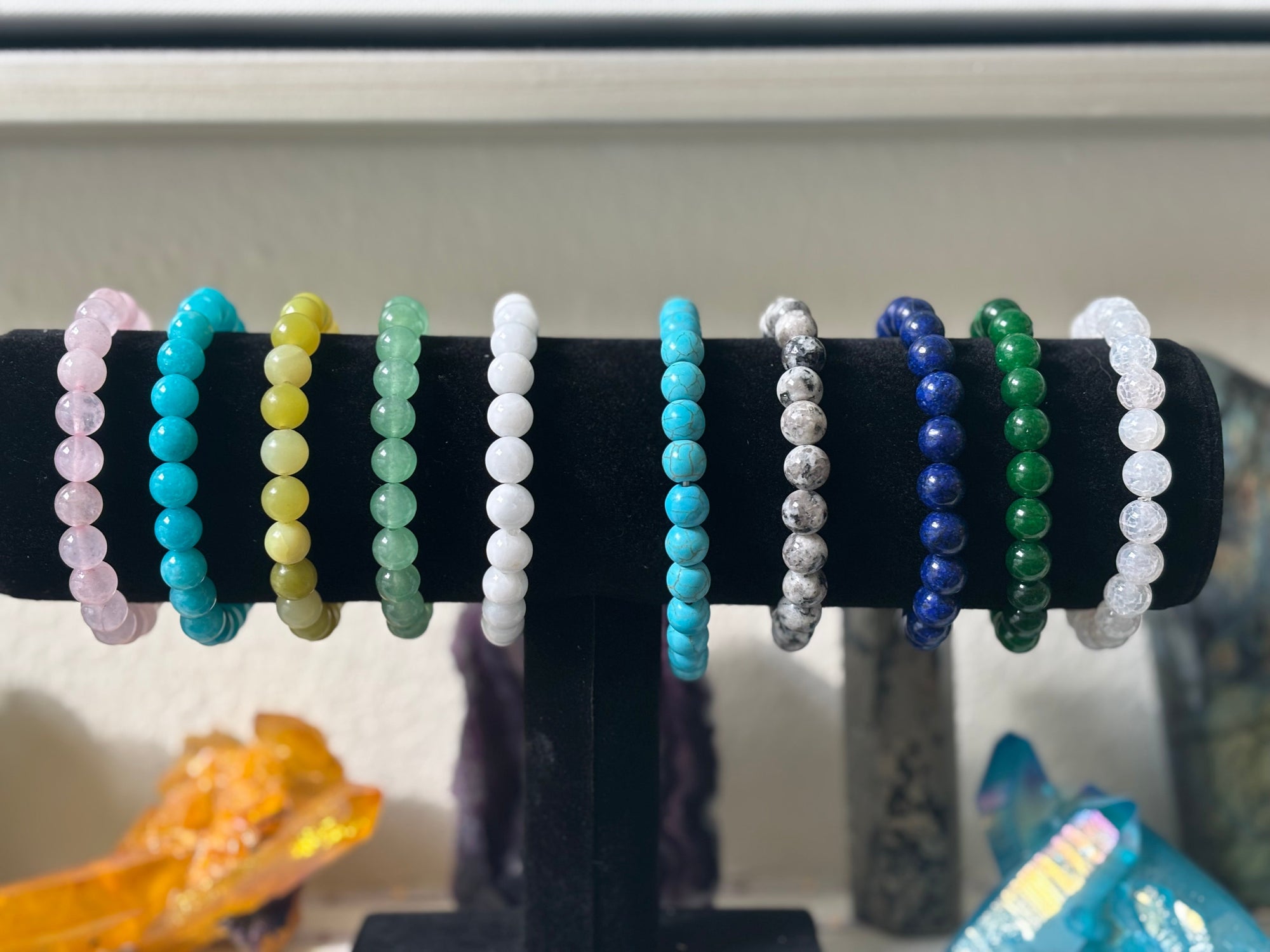 Simple Style Stackable Beaded Bracelets – Minimalist Solid Color Fashionista Jewelry (Various Colors)