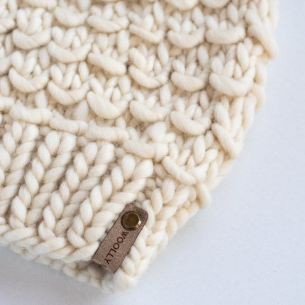 Ivory Peruvian Wool Knit Hat with Faux Fur Pom Pom