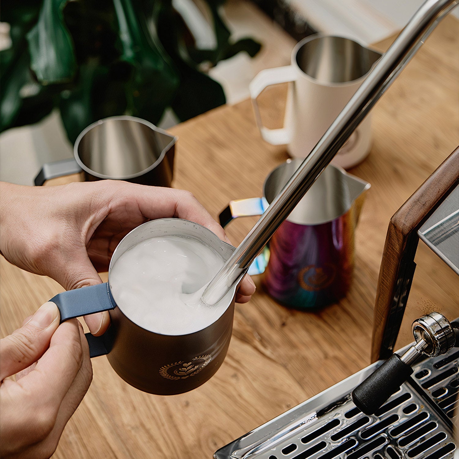 Latte Art Pro Milk Pitcher