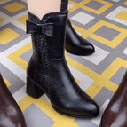 Black / 35