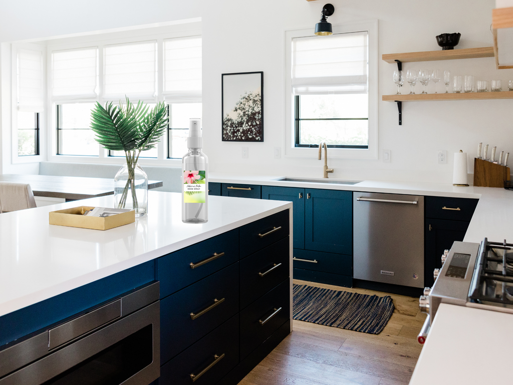 Floral & Feminine Room and Linen Spray Collection – Soft, Romantic Botanicals