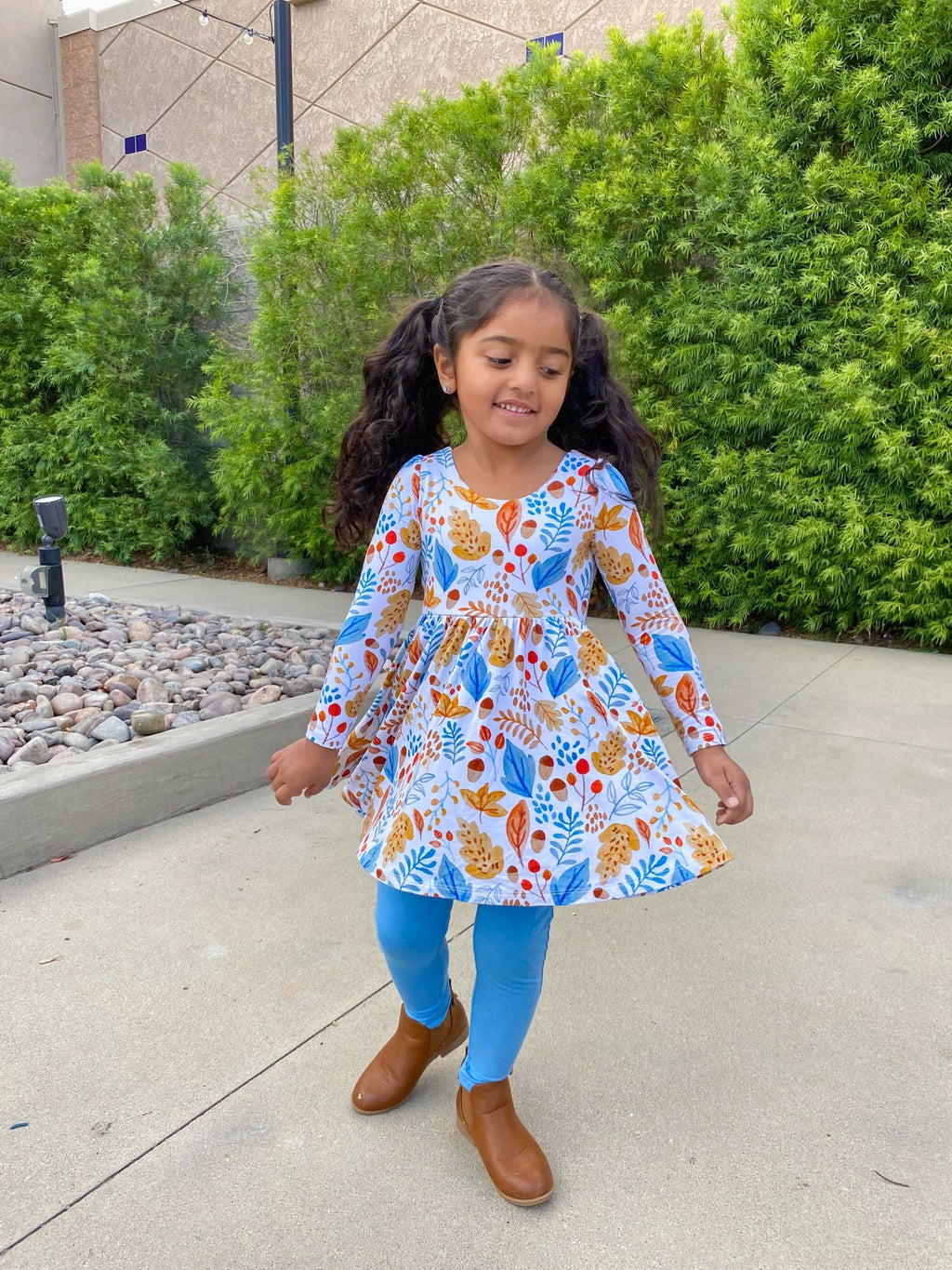 Acorn's Delight Empire Tunic Set With Long Sleeves