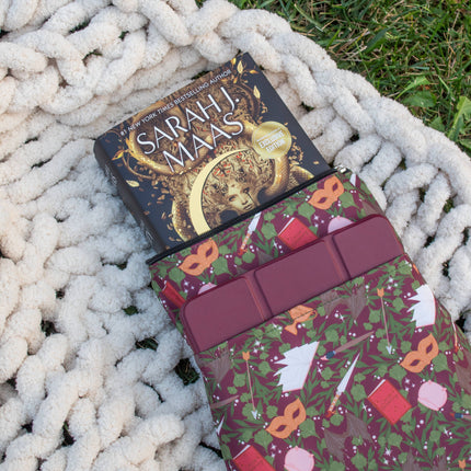 Meaggie Moos - Book / Tablet Sleeve | A Court of Thorns and Roses