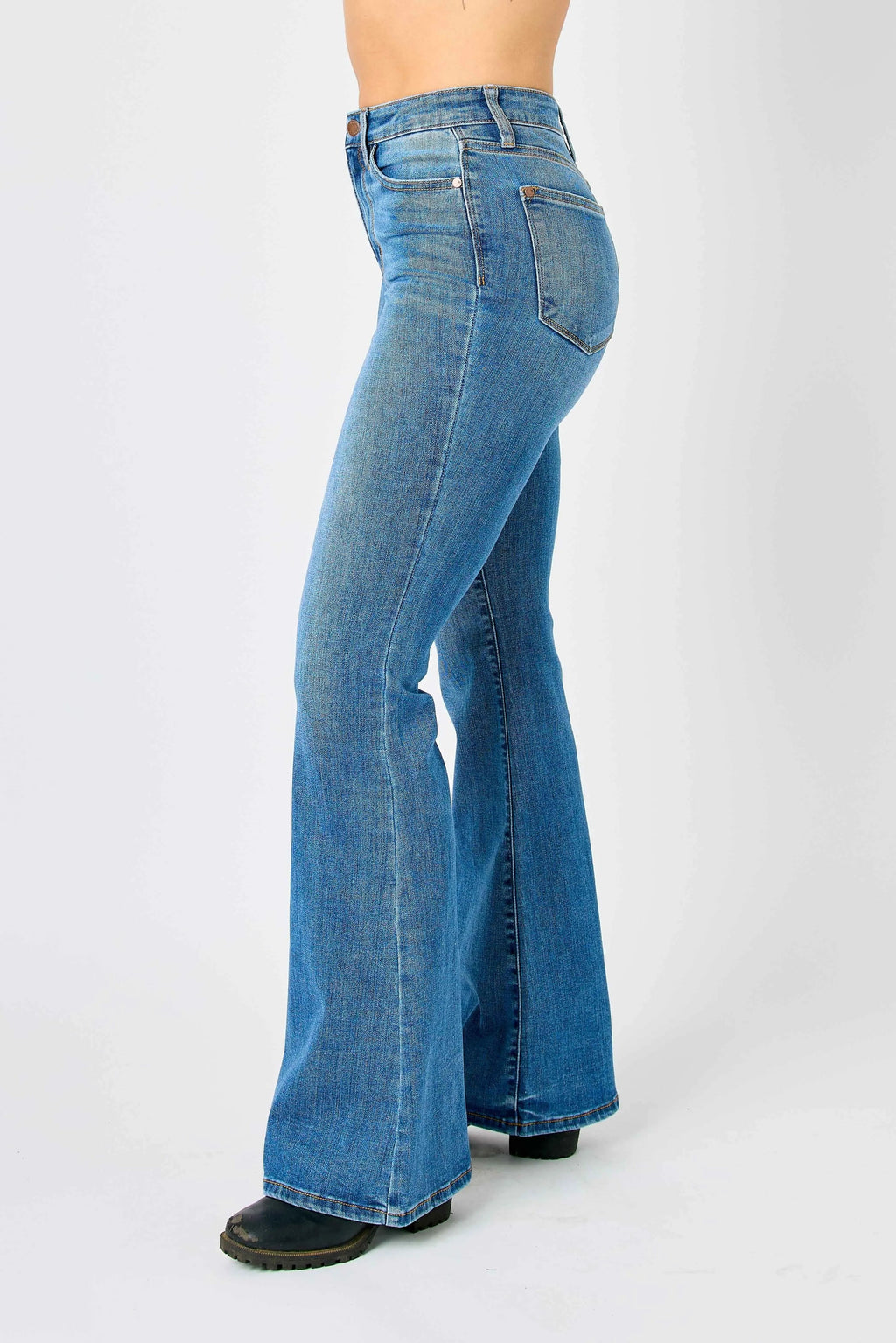 Judy Blue Full Size Hw Classic Flare Jeans