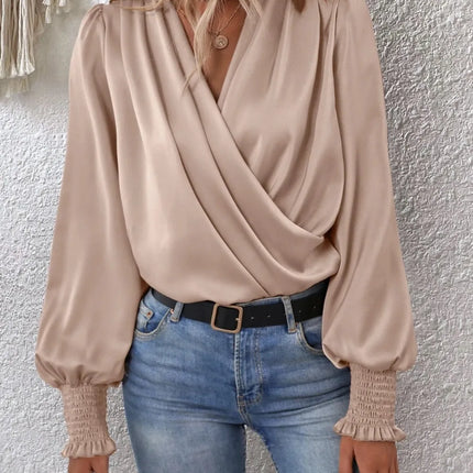 Susie's Lantern Sleeve Blouse