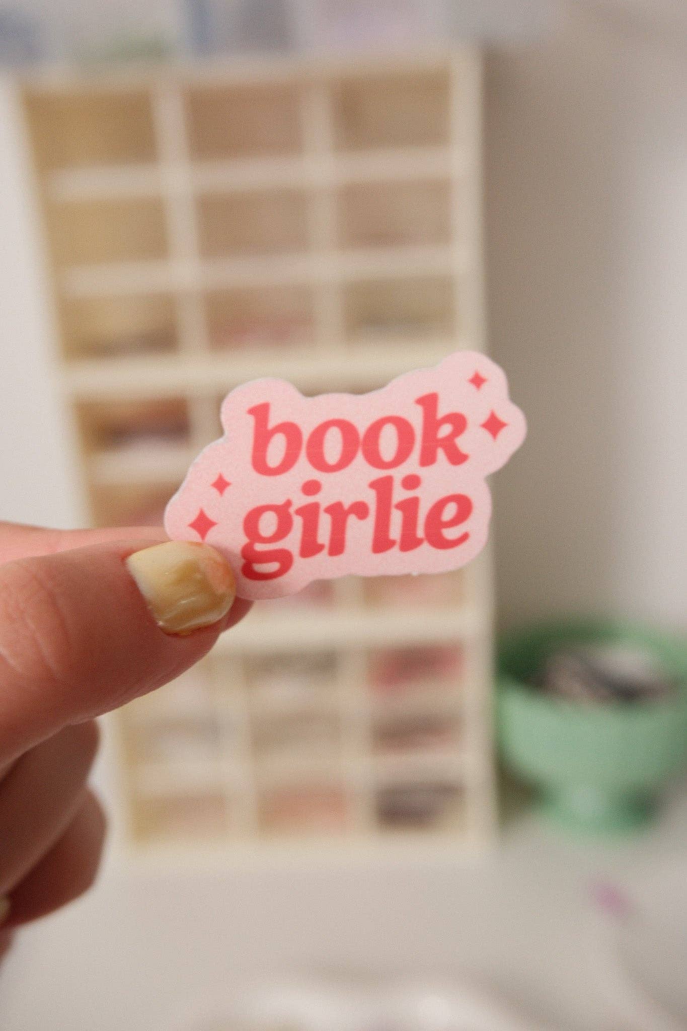 The Tiny Bookshelf - Book Girlie