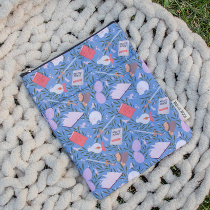 Meaggie Moos - Book / Tablet Sleeve | Throne of Glass