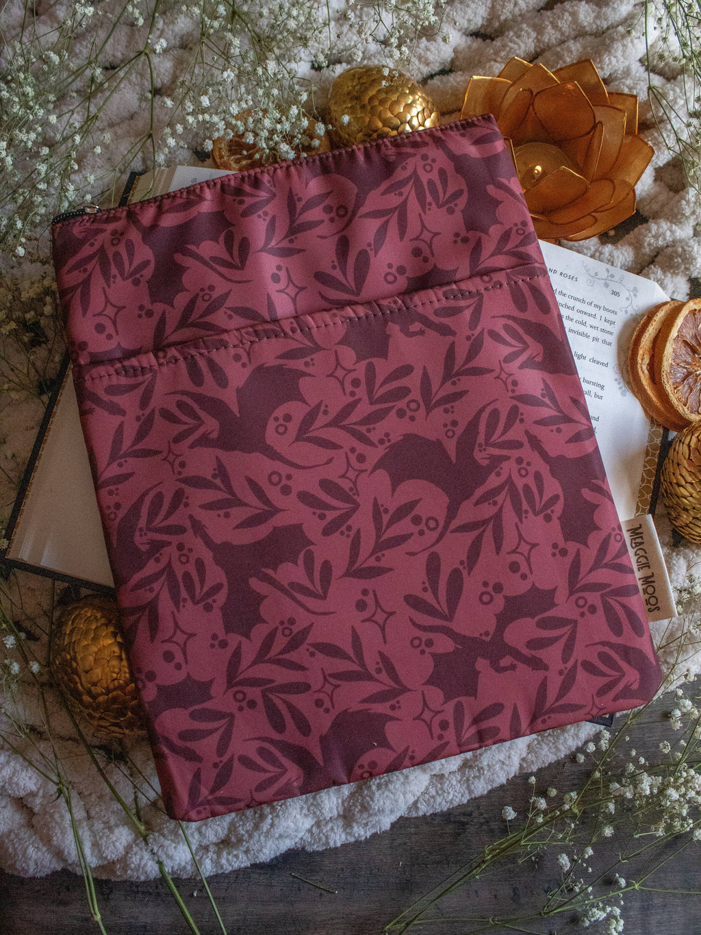 Meaggie Moos - Book / Tablet Sleeve | Rust Dragons