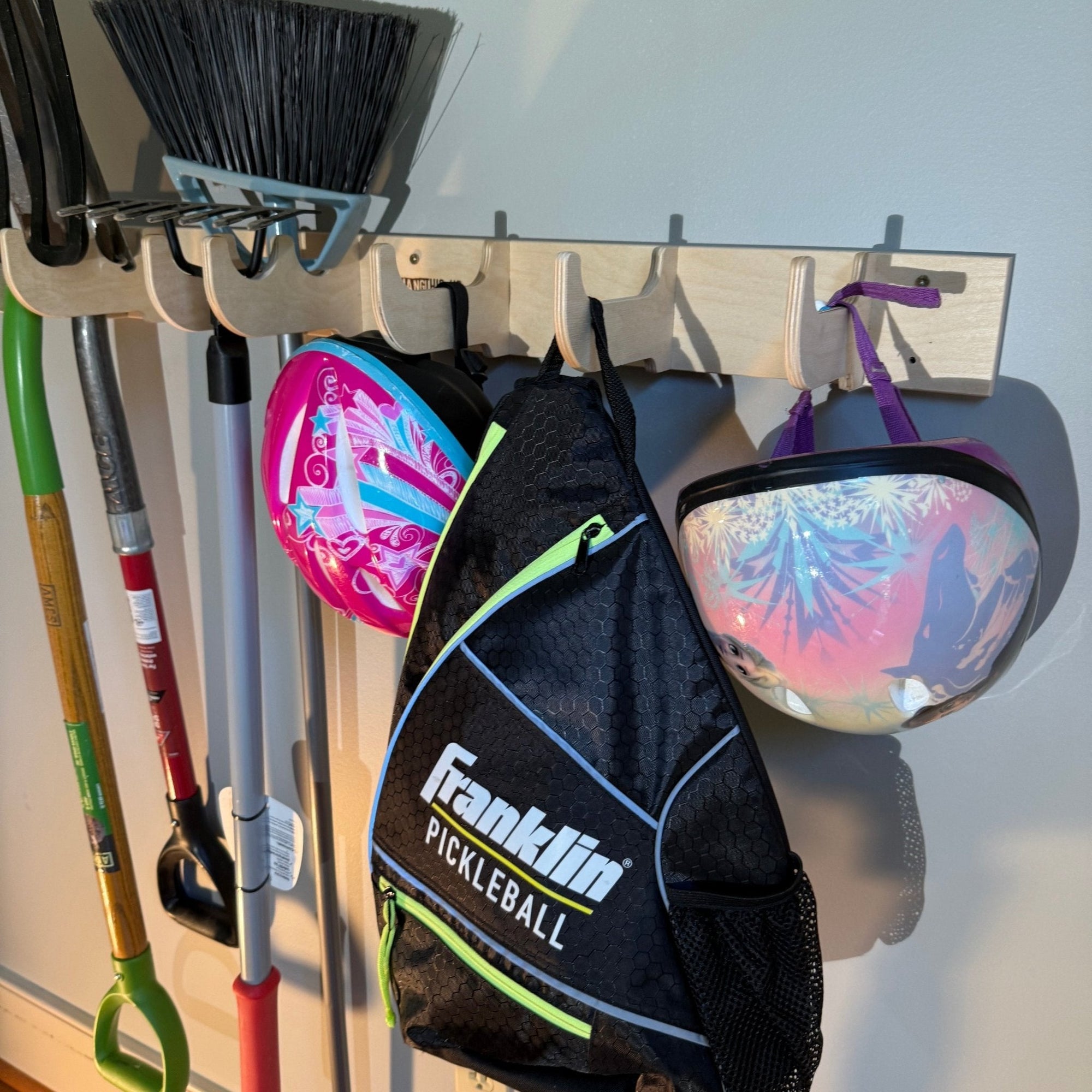 Heavy-Duty Garage Tool Organizer Rack – Wall-Mounted Yard Tool Storage Monkey Bars