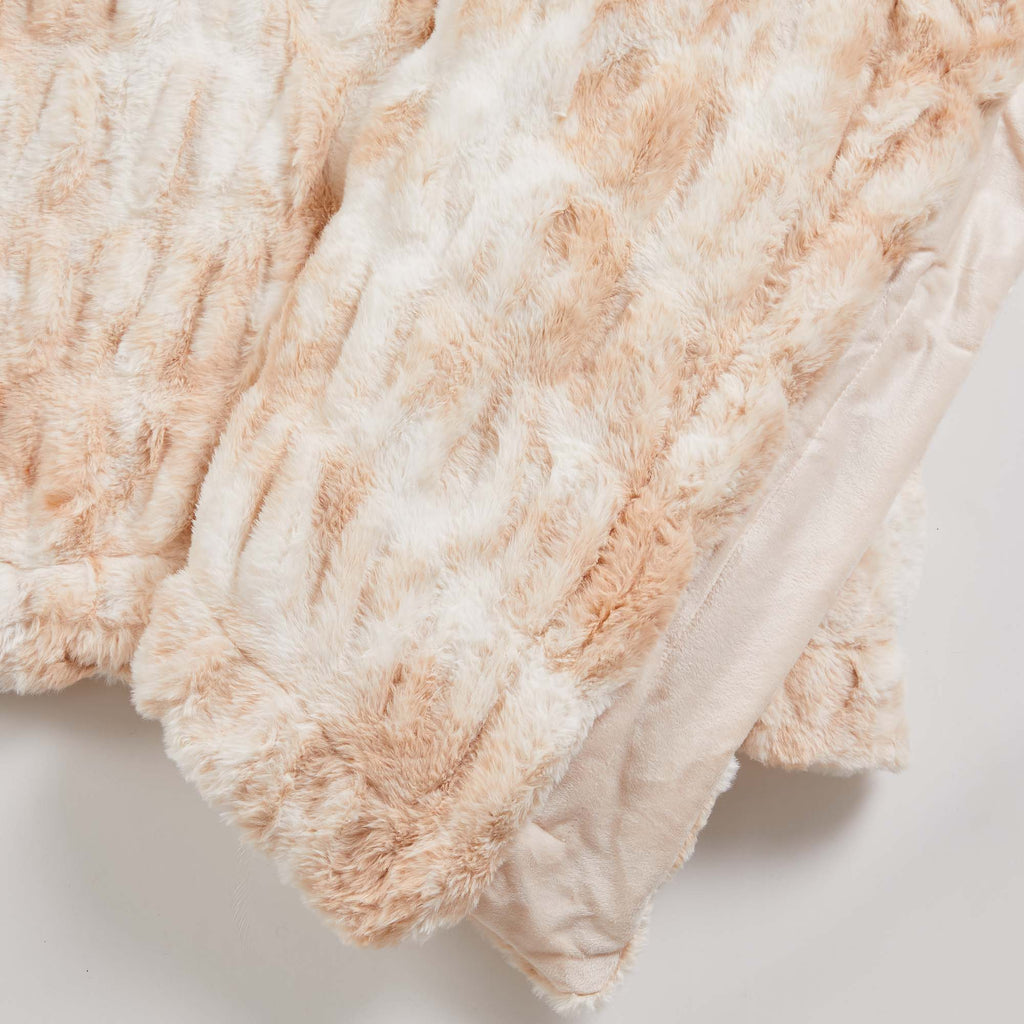 Ruched Faux Fur Throw Blanket - Alondra Collection