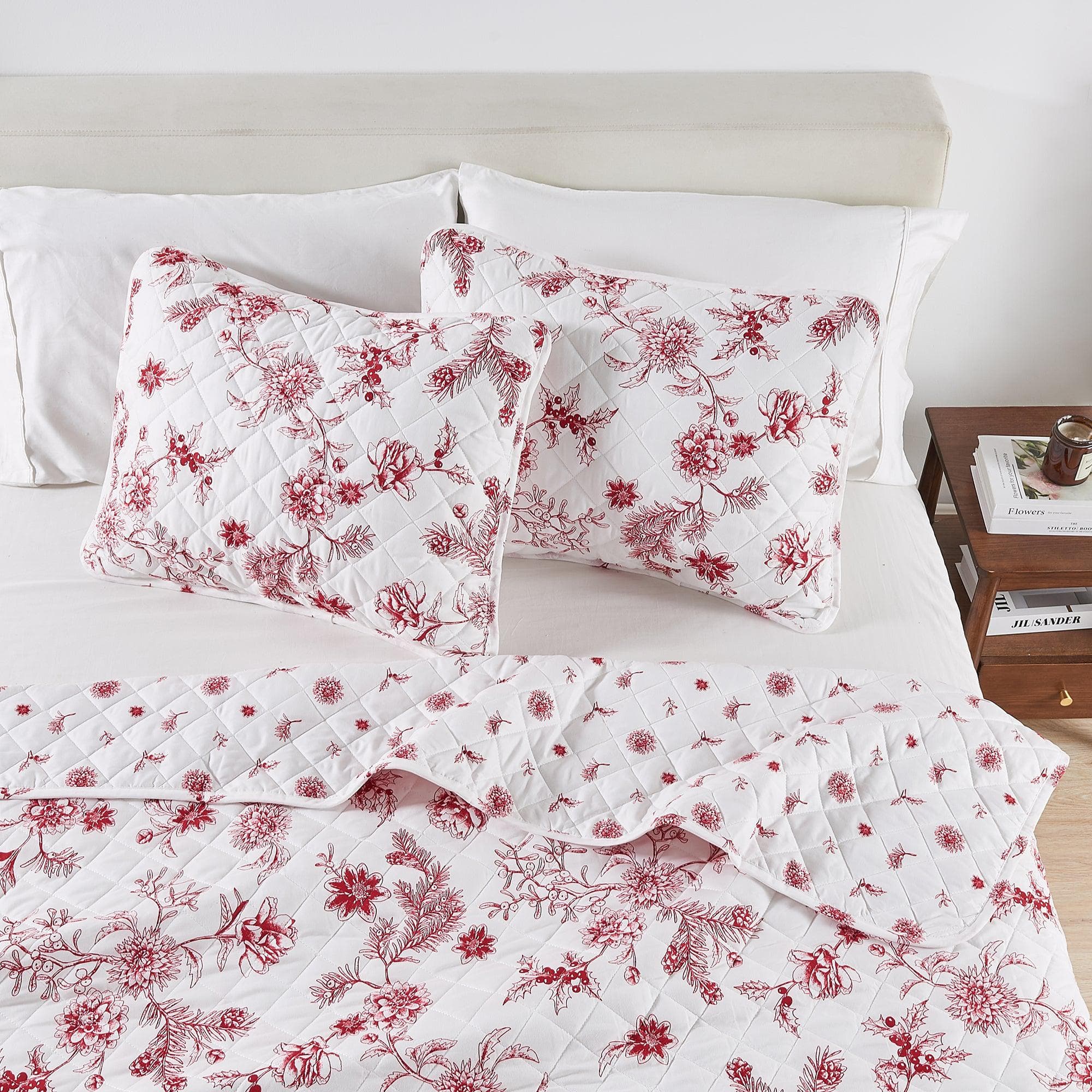 Colorful Holiday Quilt Set - Midnight Magic Collection