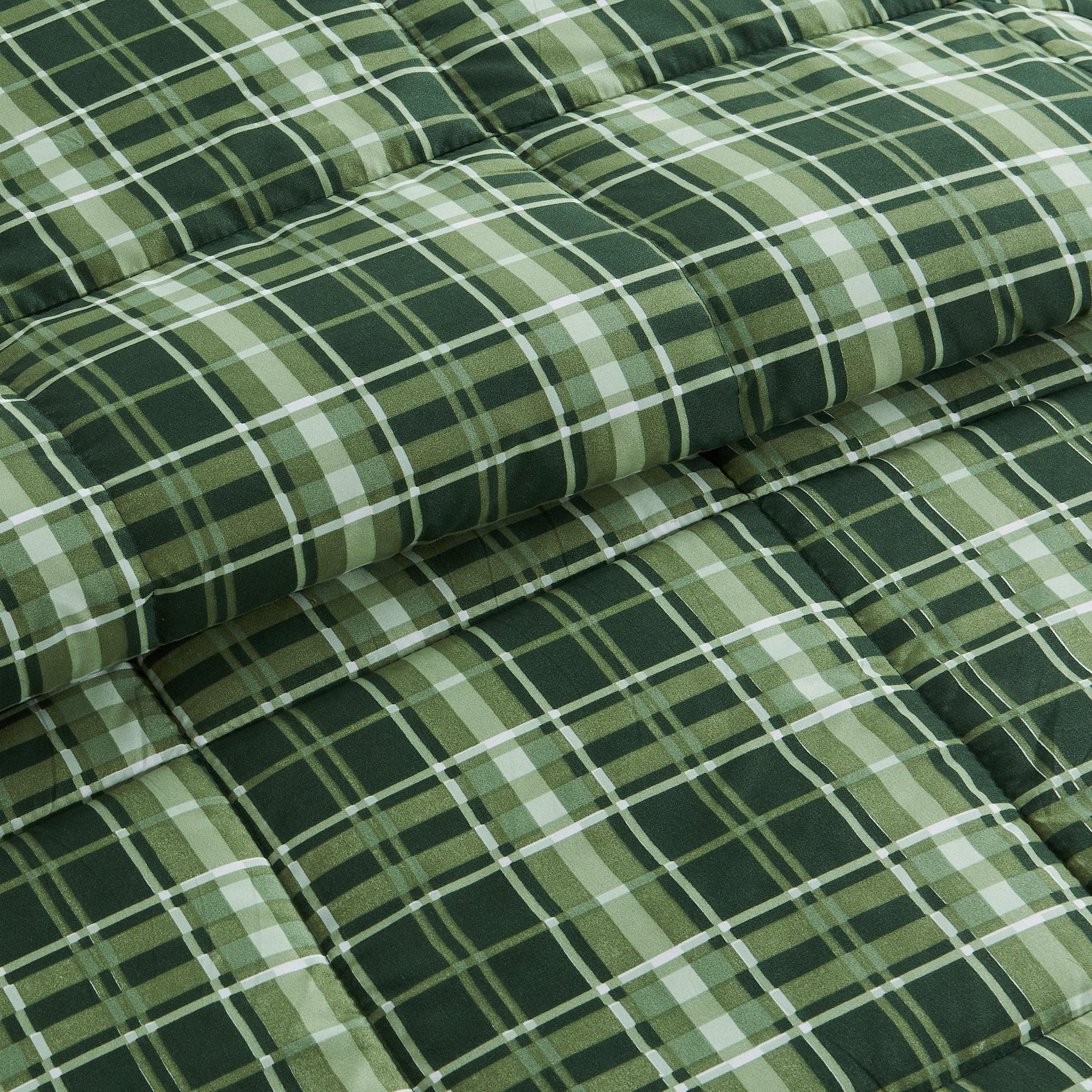 Reversible Christmas Comforter and Sham Set - Holiday / Lodge Odette Collection