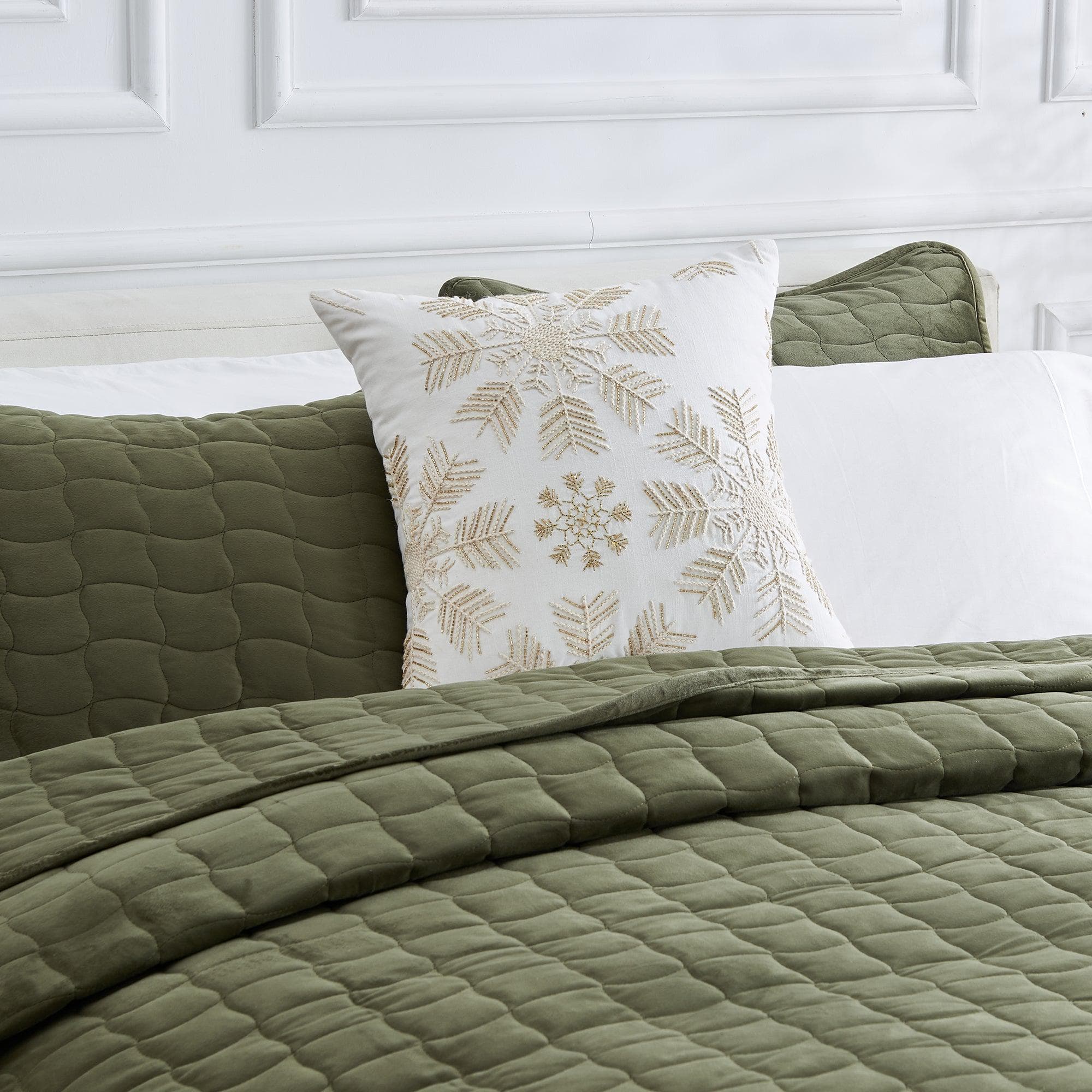 Holiday Throw Pillow - Jubilee Collection