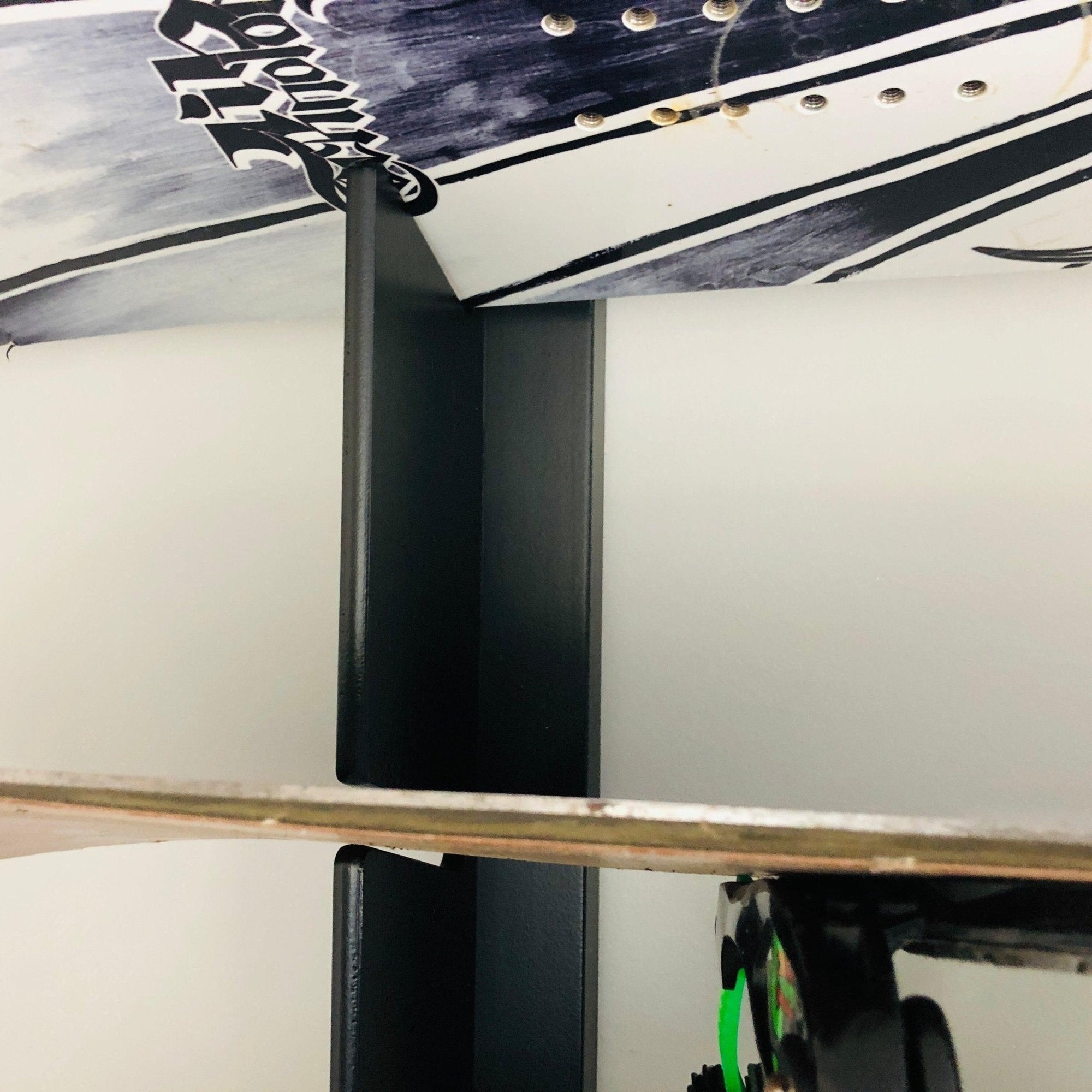 HANGTHIS Up Snowboard Rack, Snow Equipment, Snowboard Storage