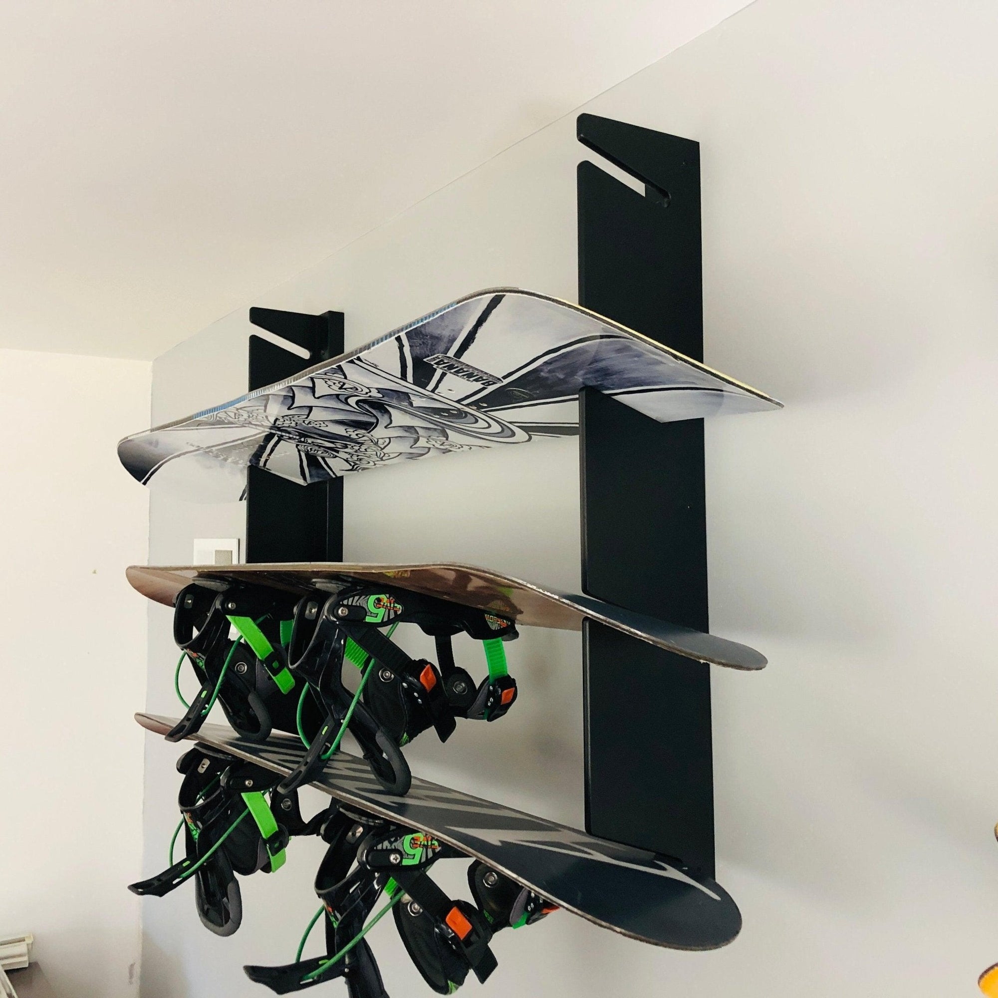 HANGTHIS Up Snowboard Rack, Snow Equipment, Snowboard Storage