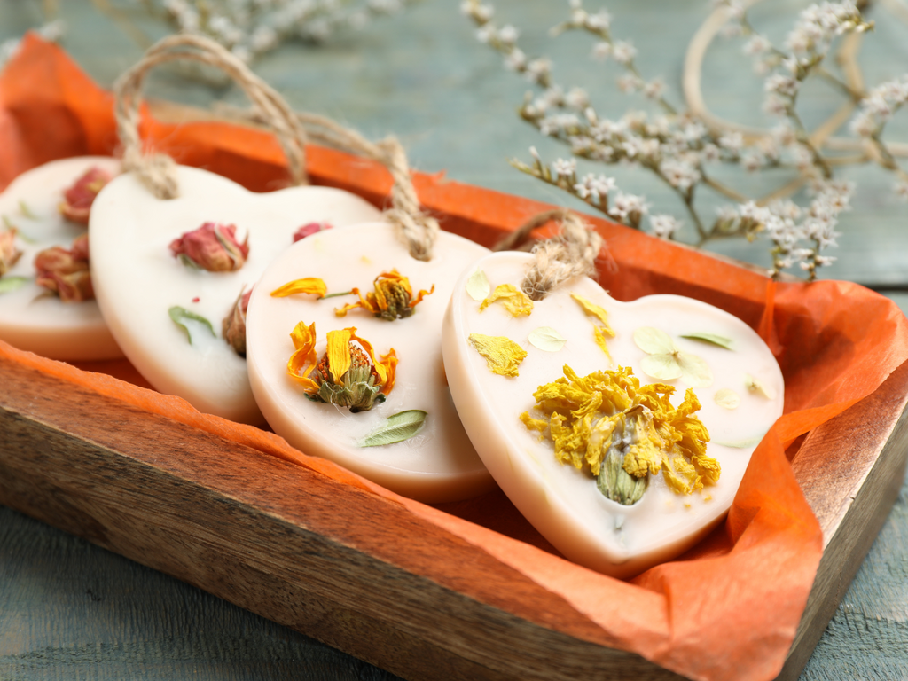 Botanical Wax sachet - Fall & Winter – Cozy, Woodsy & Spiced Scents for the Cooler Seasons