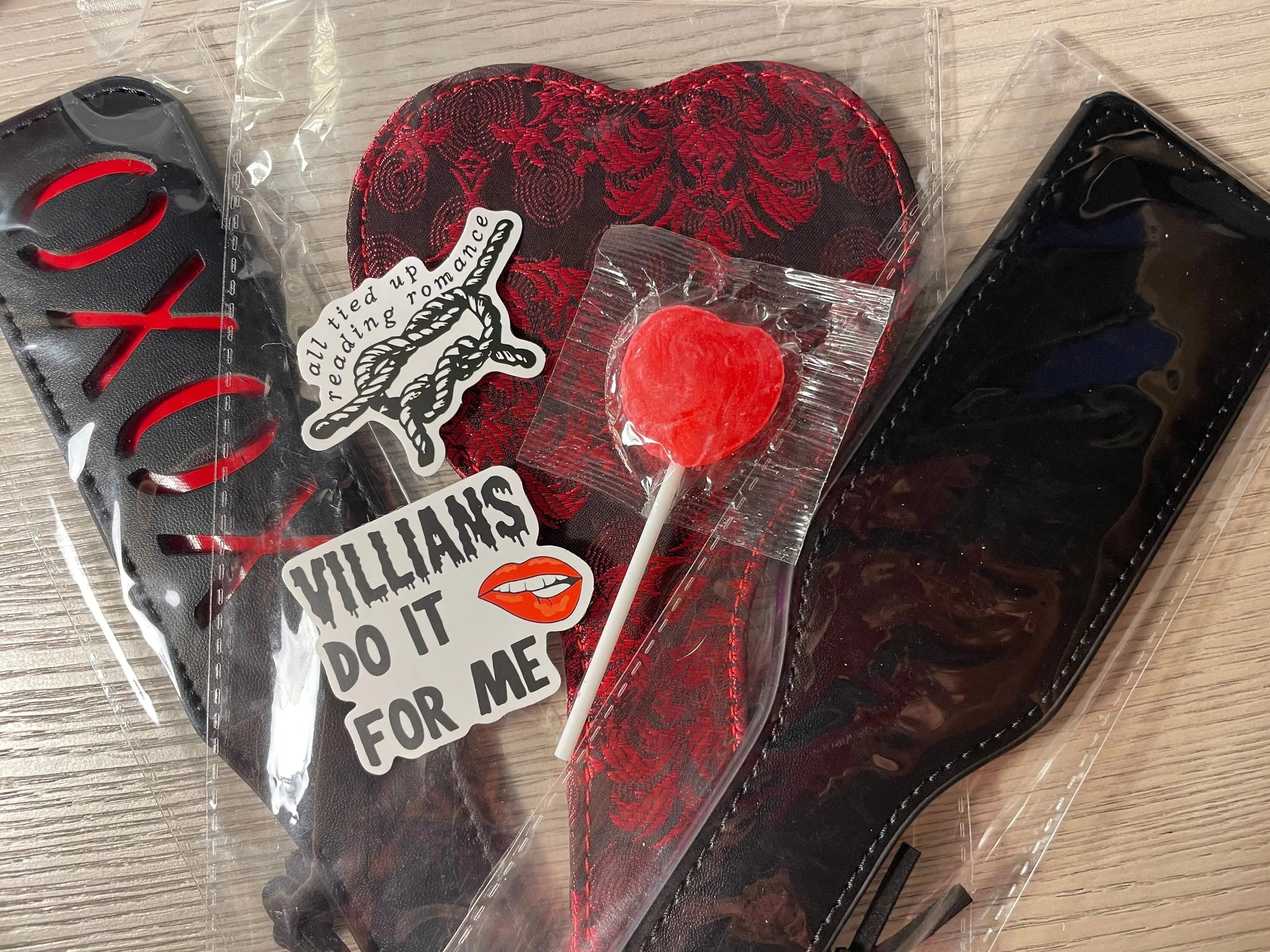 Seasons Creepings Holiday Dark Romance & Erotic Horror Book Box