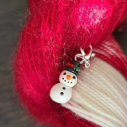 Holiday Yarn Wreath knit gift set