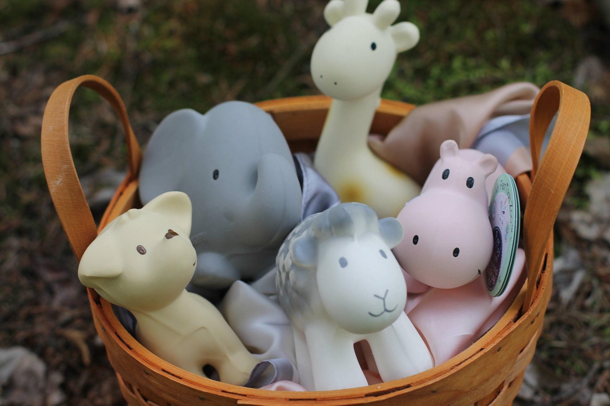 Baby Shower, Favor, Welcome Baby, Mommy to Be, New Mom Care Gift Set-Small Set -Customizable-Vermont Gift