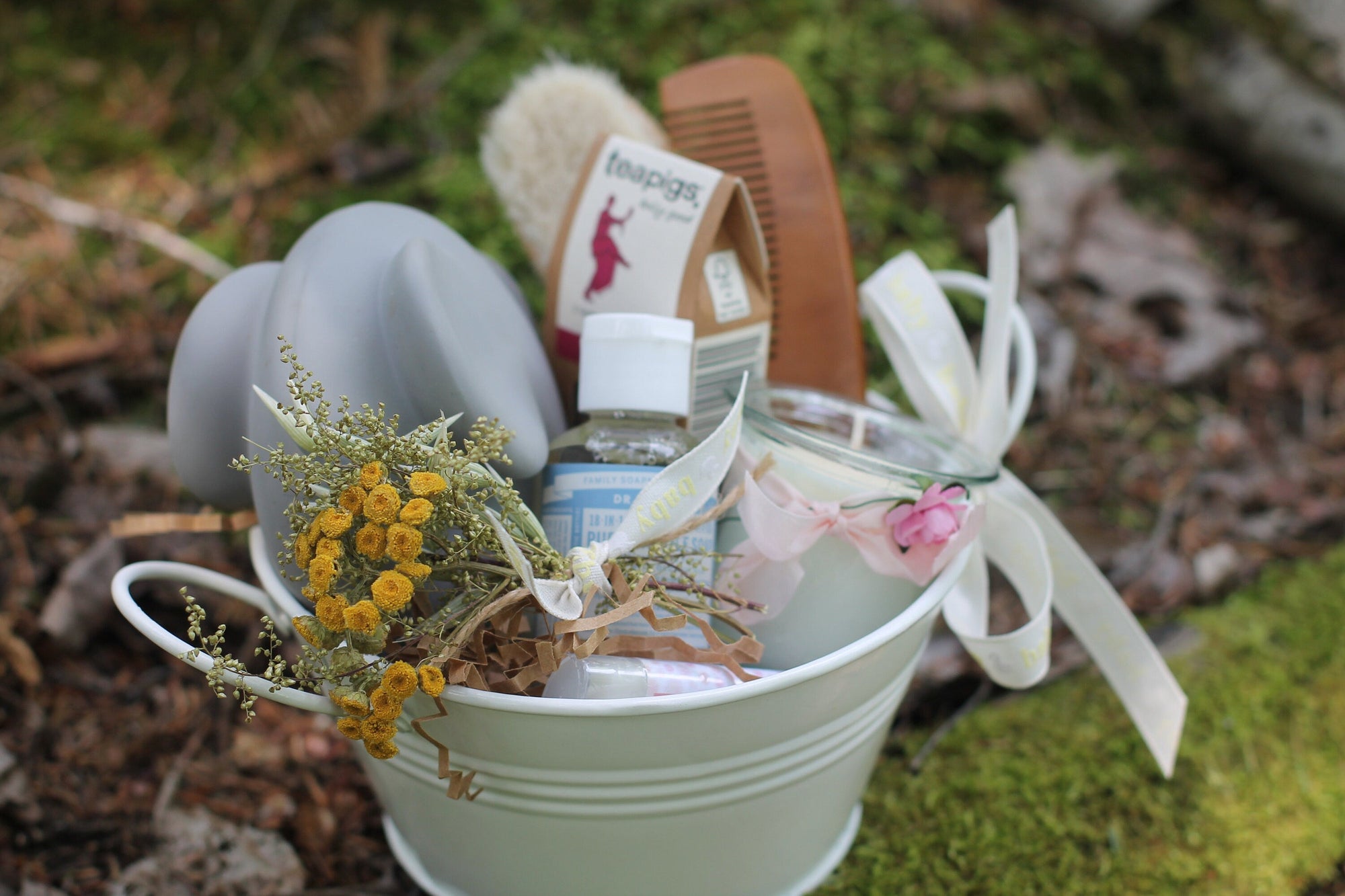 Baby Shower, Favor, Welcome Baby, Mommy to Be, New Mom Care Gift Set-Small Set -Customizable-Vermont Gift