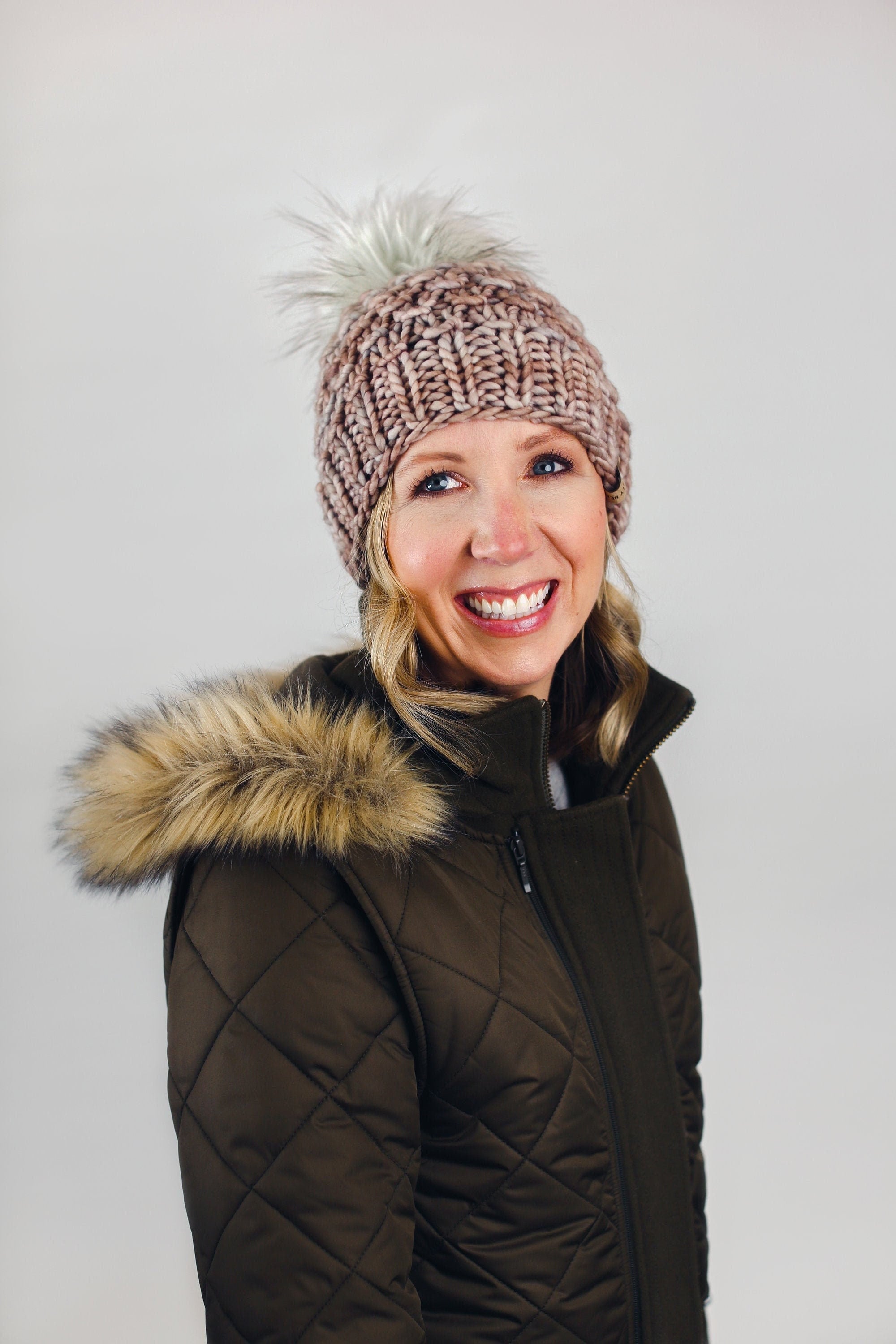 Pearl Gray Merino Wool Knit Hat with Faux Fur Pom Pom