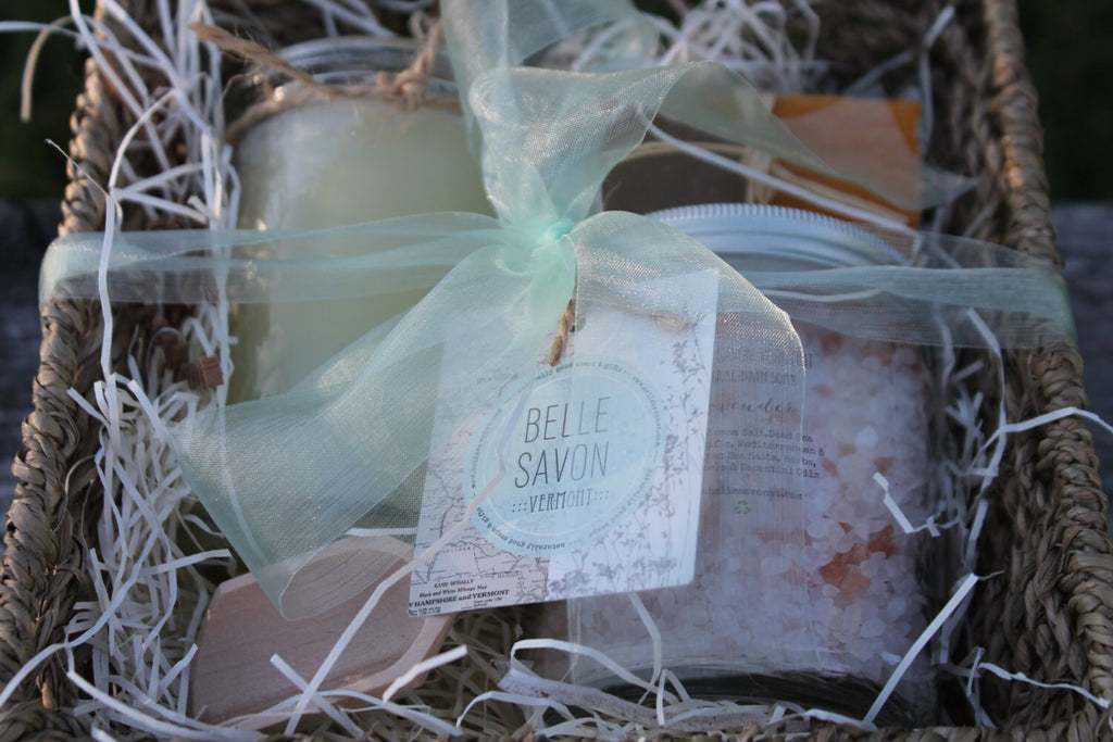 Seagrass Basket Deluxe Gift Set-Spa Set-Bridesmaid Gift-Maid of Honor-Mother of the Bride Gift -Belle Savon Vermont