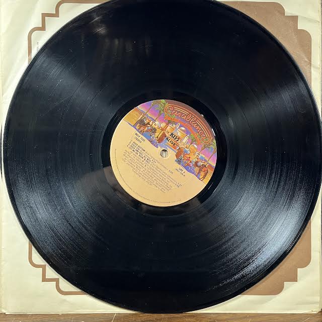 Alive! (2xVINYL) | Very Good (VG) Good Plus (G+)