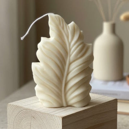 Minimalist Feather Sculpture Candle