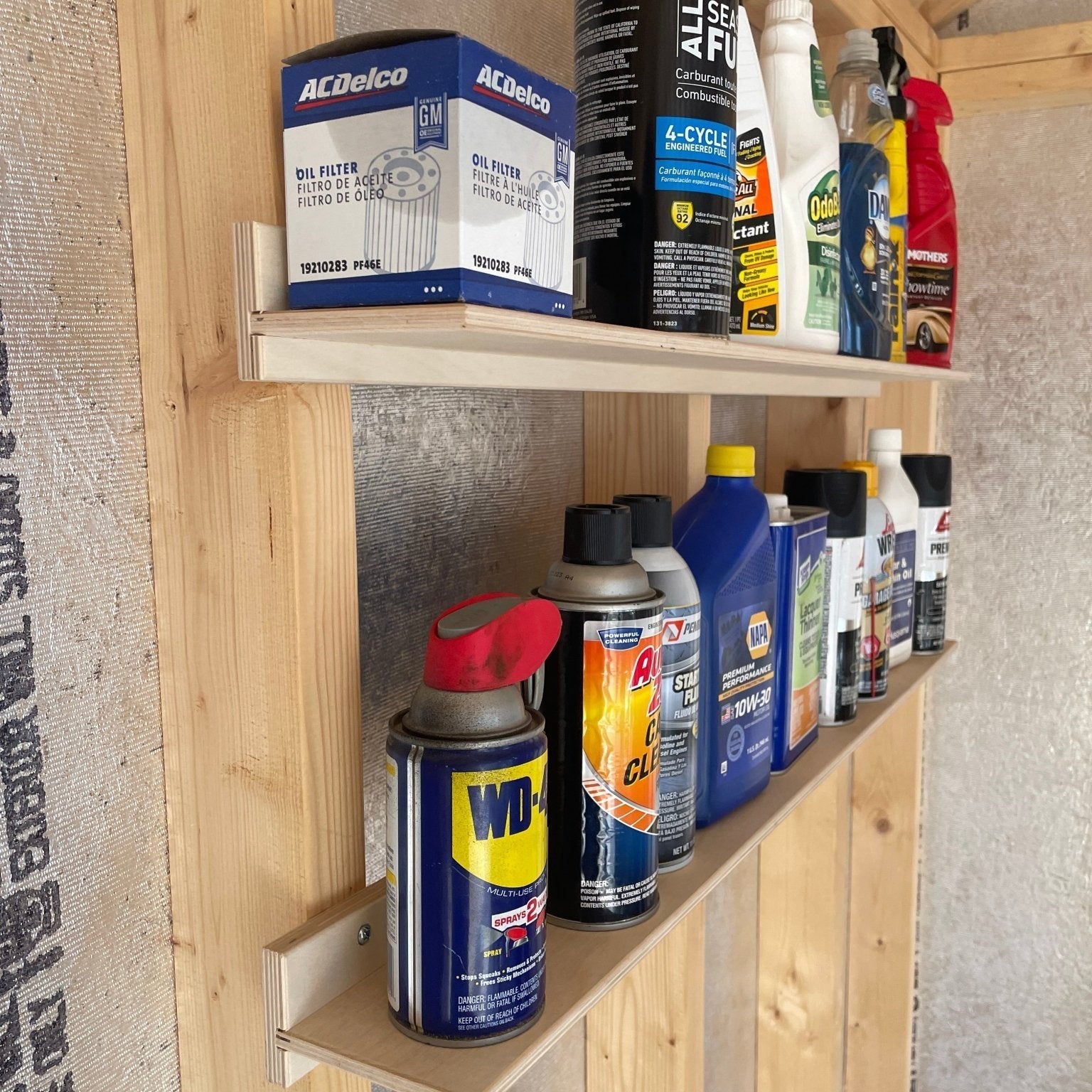 Ledge Shelf – Garage Organization for Bottles & Cans