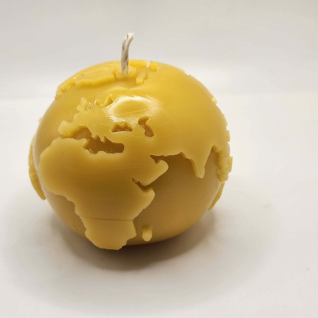 Earth Globe Beeswax Candle – 6.9 oz