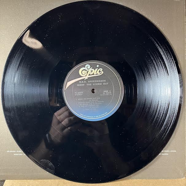 Ridin' The Storm Out (VINYL) | Near Mint (NM or M-) Near Mint (NM or M-)