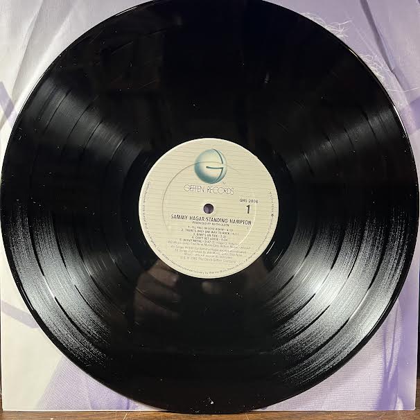 Standing Hampton (VINYL) | Near Mint (NM or M-) Near Mint- (NM-)