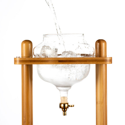 Yama Glass Cold Brew Tower – Bamboo Straight Frame – 6–8 Cup (32 oz)
