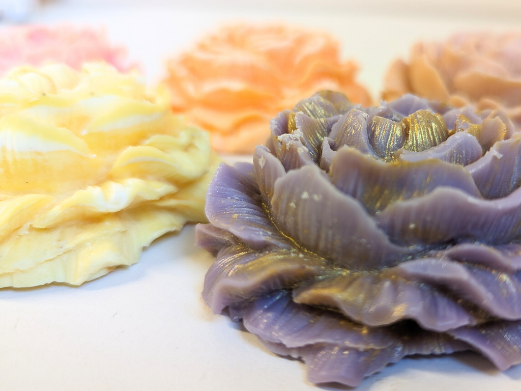 Handcrafted Closet & Drawer Sachet - Cozy & Comforting  – Warm, Inviting Scents for Relaxation & Seasonal Gifting - Scented Wax Flower Freshener