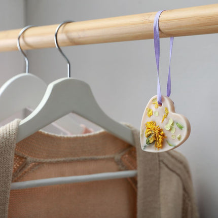 Botanical Wax sachet - Fall & Winter – Cozy, Woodsy & Spiced Scents for the Cooler Seasons
